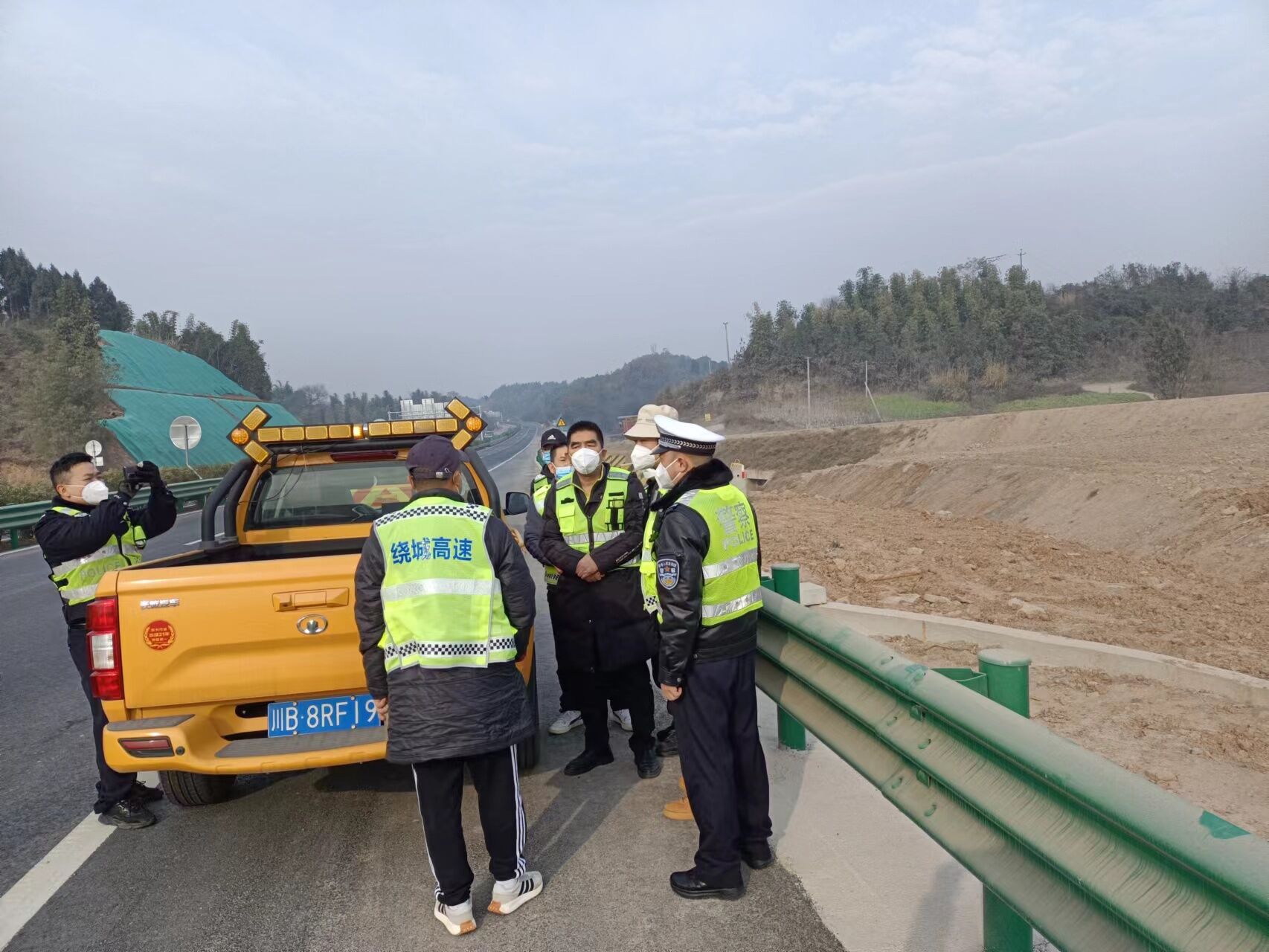 1671766579496029680.jpg 3.jpg